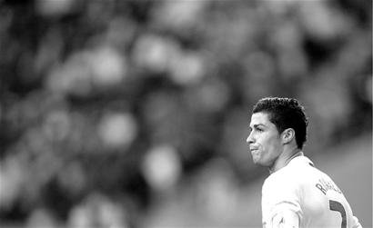 成都混团世界杯：中国队战胜法国队收获六连胜（成都混团世界杯：中国队力克法国豪取六连胜）