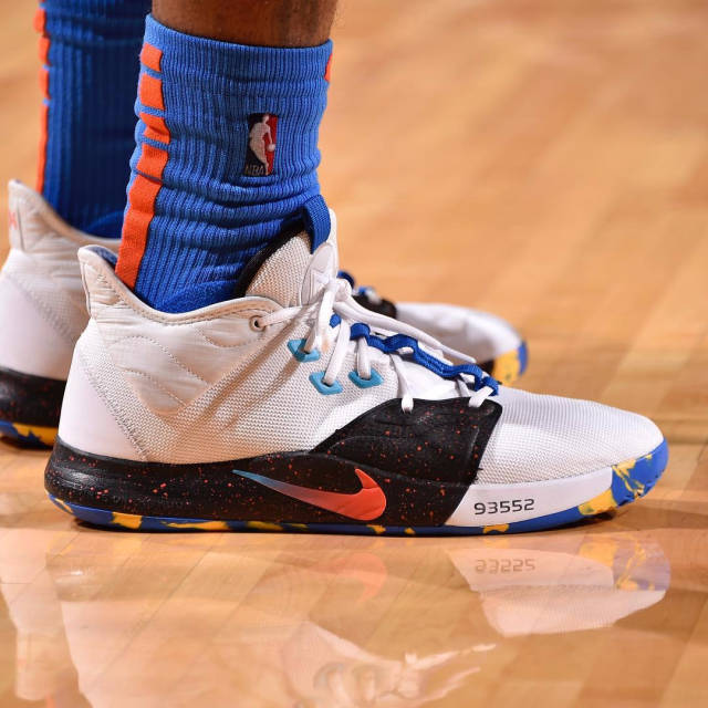 佩莱格里尼：塞维利亚落后时球迷往球场投掷杂物，这样不对（佩莱格里尼批评塞维利亚球迷落后时向场内投掷杂物：不可取）