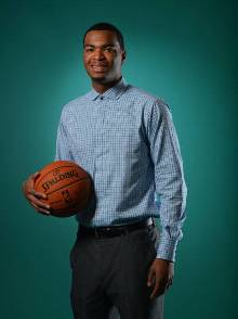 杯舞台大放 杯舞台大放